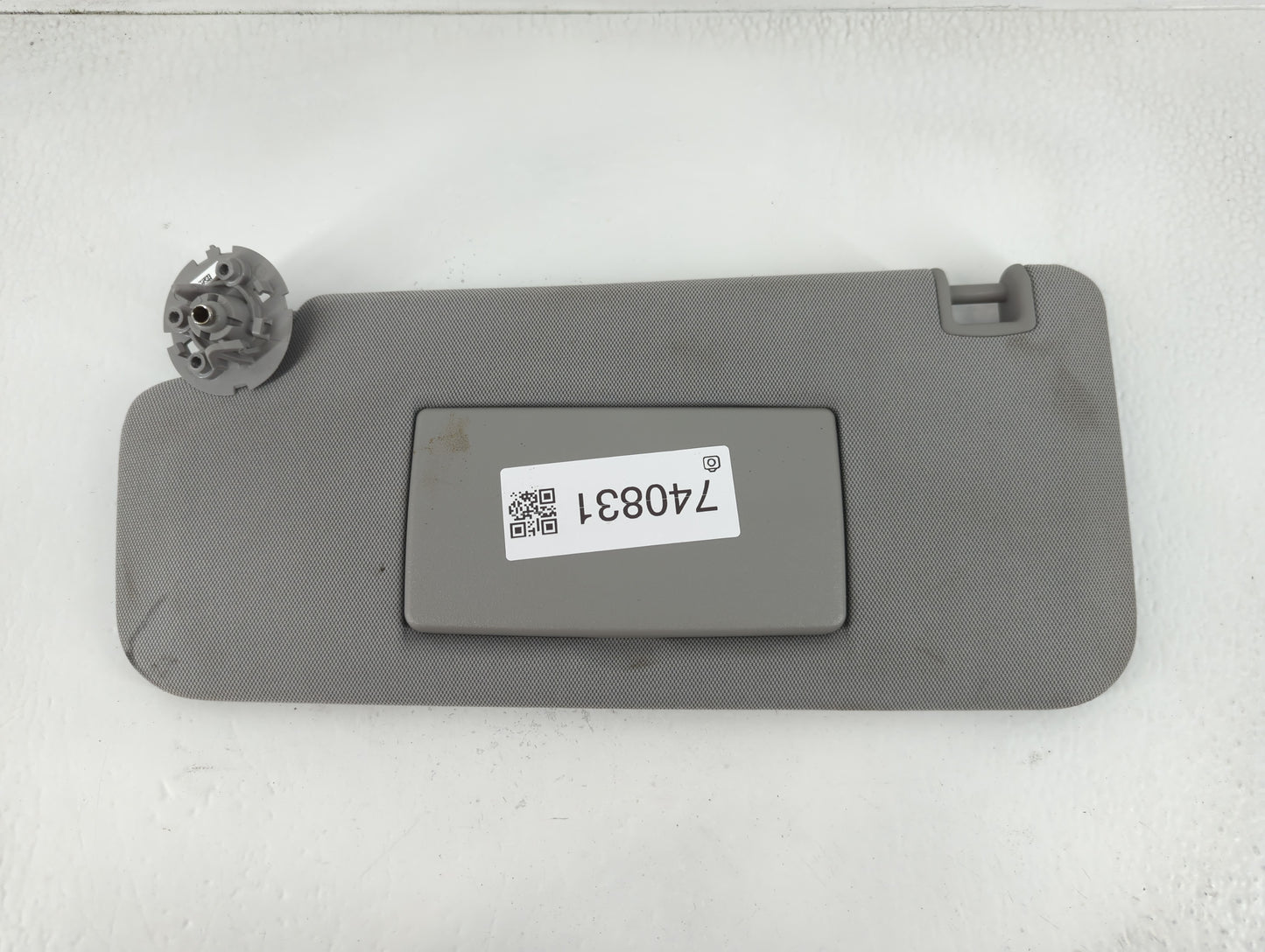 2017-2021 Chevrolet Trax Sun Visor Shade Replacement Driver Left Mirror Fits Fits 2017 2018 2019 2020 2021 OEM Used Auto Par