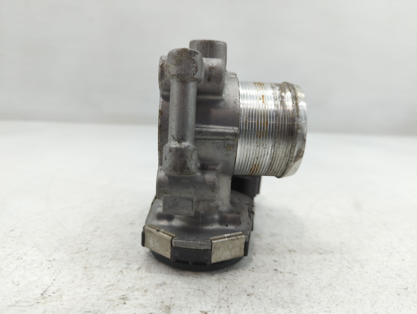 2013-2021 Chevrolet Trax Throttle Body P/N:0 280 750 499 55 565 489 Fits OEM Used Auto Parts - Oemusedautoparts1.com