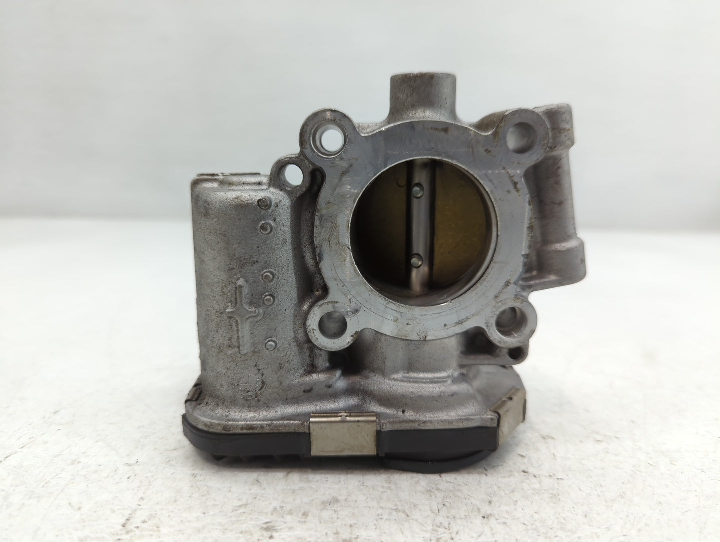 2013-2021 Chevrolet Trax Throttle Body P/N:0 280 750 499 55 565 489 Fits OEM Used Auto Parts - Oemusedautoparts1.com