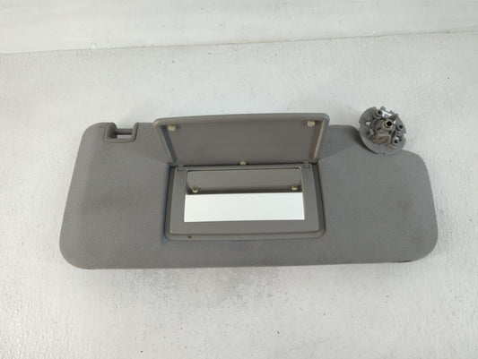 2017-2021 Chevrolet Trax Sun Visor Shade Replacement Passenger Right Mirror Fits Fits 2017 2018 2019 2020 2021 OEM Used Auto