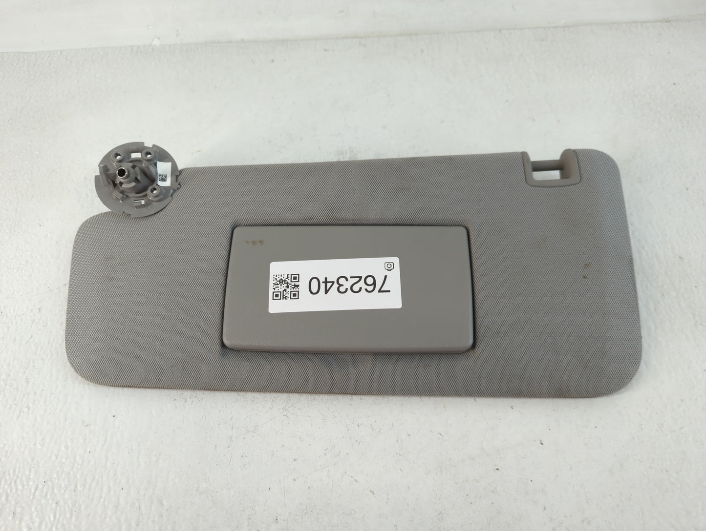 2017-2021 Chevrolet Trax Sun Visor Shade Replacement Driver Left Mirror Fits Fits 2017 2018 2019 2020 2021 OEM Used Auto Par