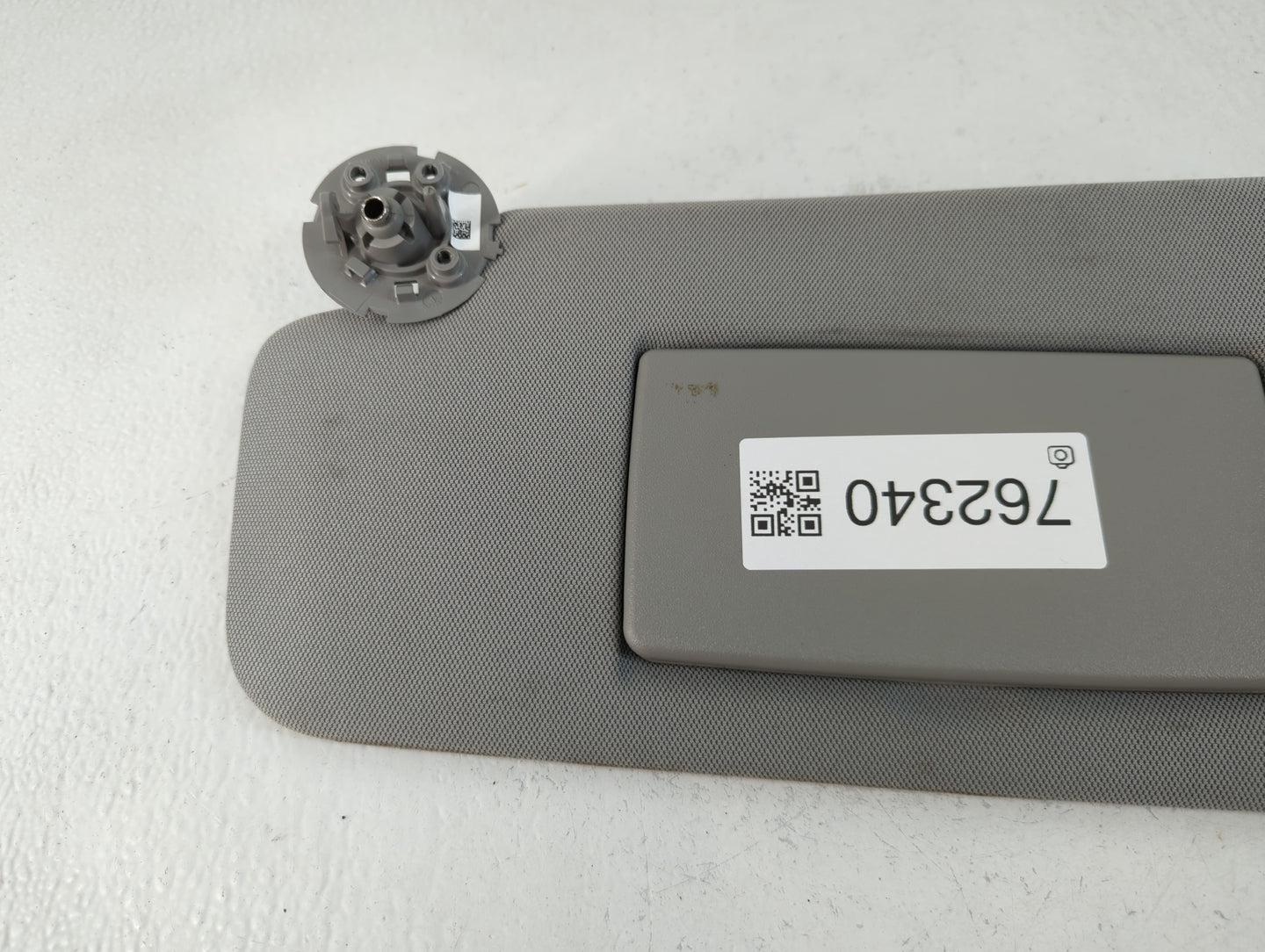 2017-2021 Chevrolet Trax Sun Visor Shade Replacement Driver Left Mirror Fits Fits 2017 2018 2019 2020 2021 OEM Used Auto Par