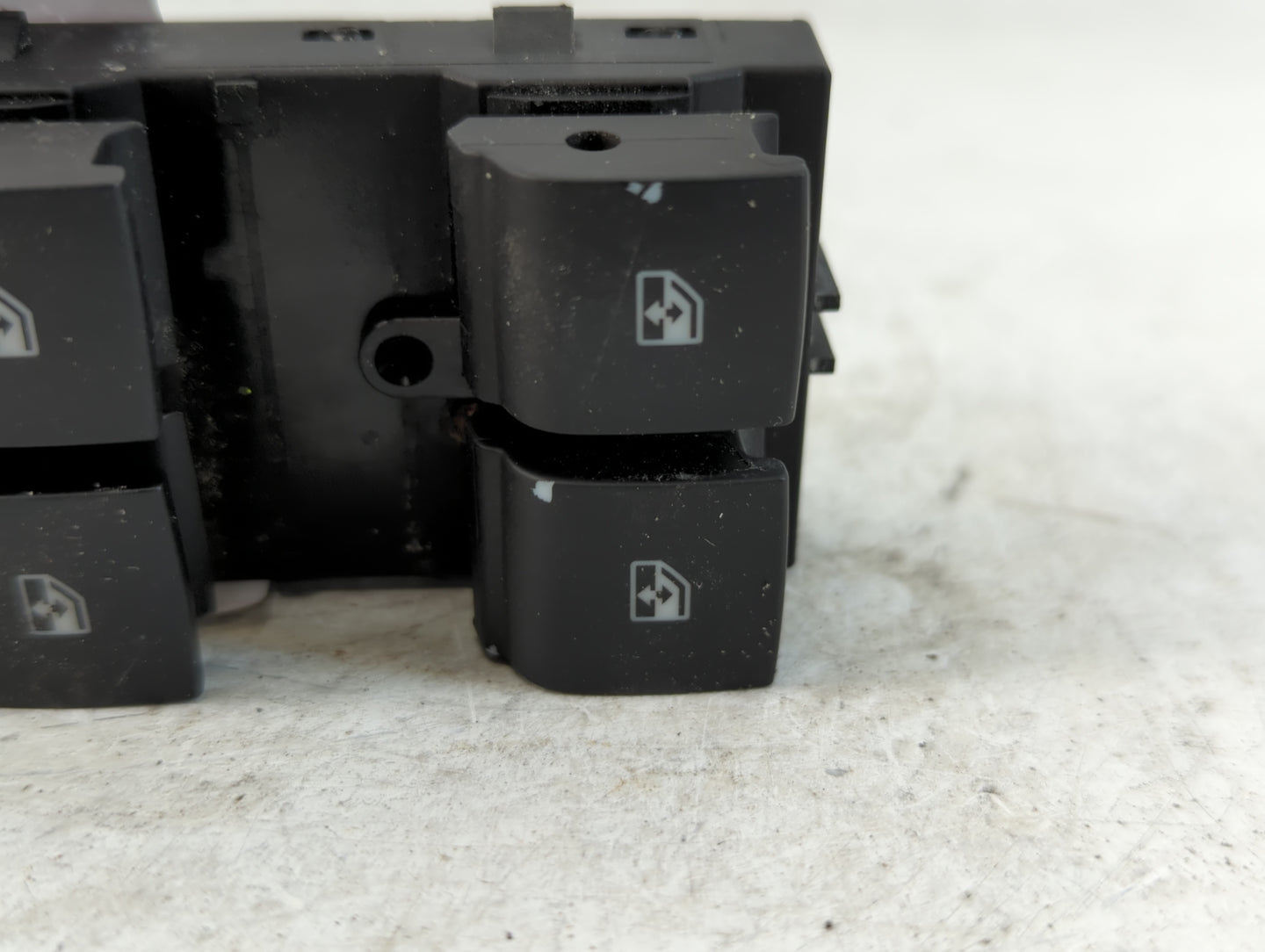 2017-2021 Chevrolet Trax Master Power Window Switch Replacement Driver Side Left P/N:22915128 Fits Fits 2017 2018 2019 2020 