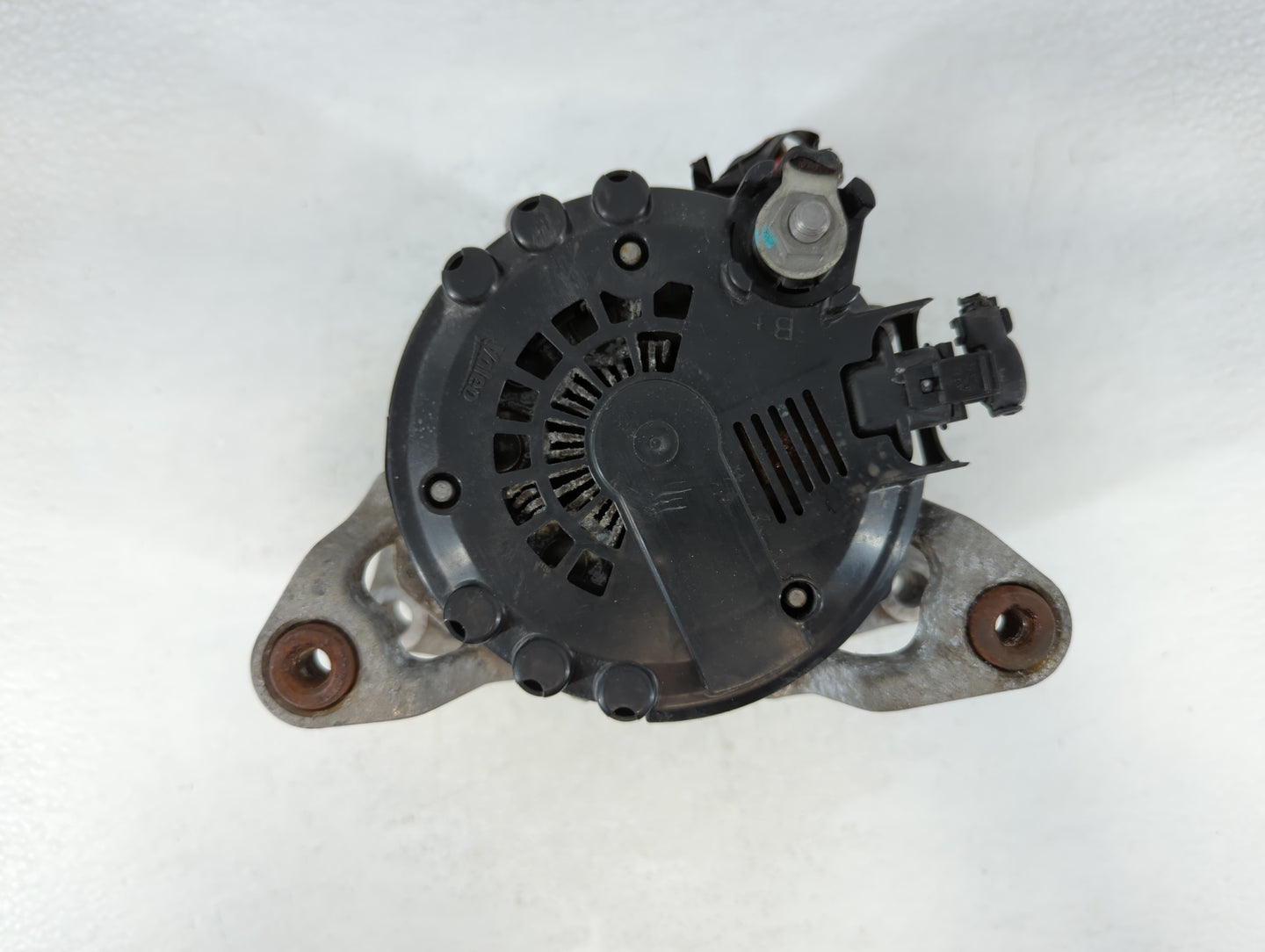 2013-2021 Chevrolet Trax Alternator Replacement Generator Charging Assembly Engine OEM P/N:13597226 Fits OEM Used Auto Parts