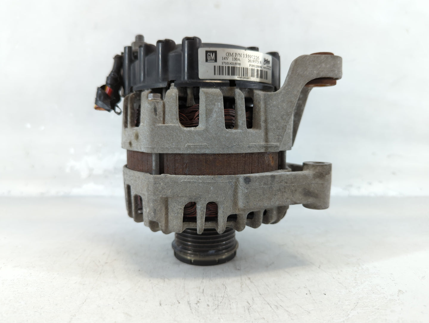2013-2021 Chevrolet Trax Alternator Replacement Generator Charging Assembly Engine OEM P/N:13597226 Fits OEM Used Auto Parts