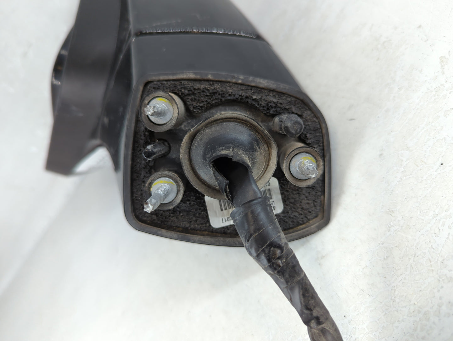 2017-2021 Chevrolet Trax Driver Side View Mirror - Left Door Mirror OEM Used - Oemusedautoparts1.com