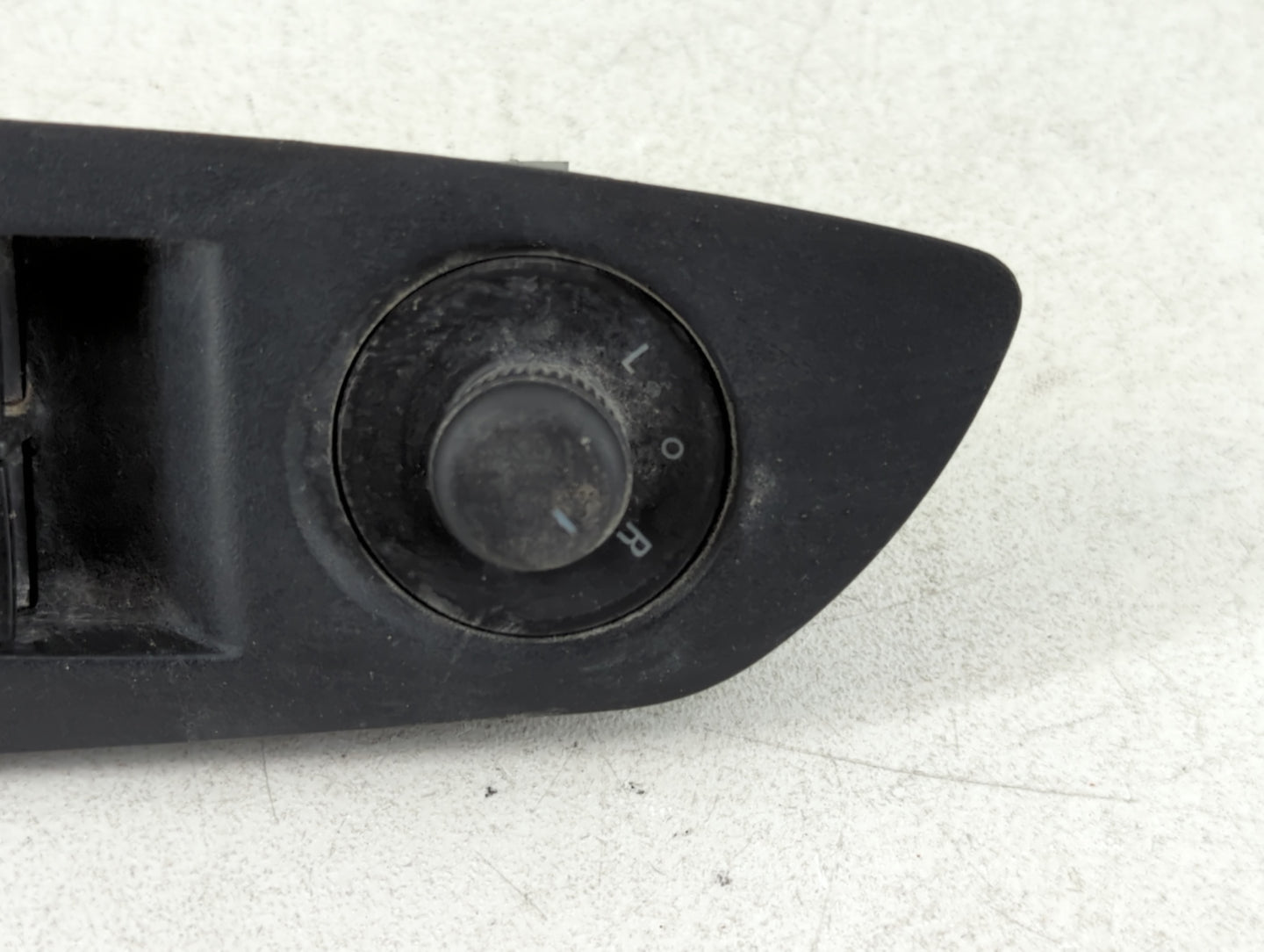 2017-2021 Chevrolet Trax Master Power Window Switch Replacement Driver Side Left P/N:371058 22915128 Fits OEM Used Auto Part