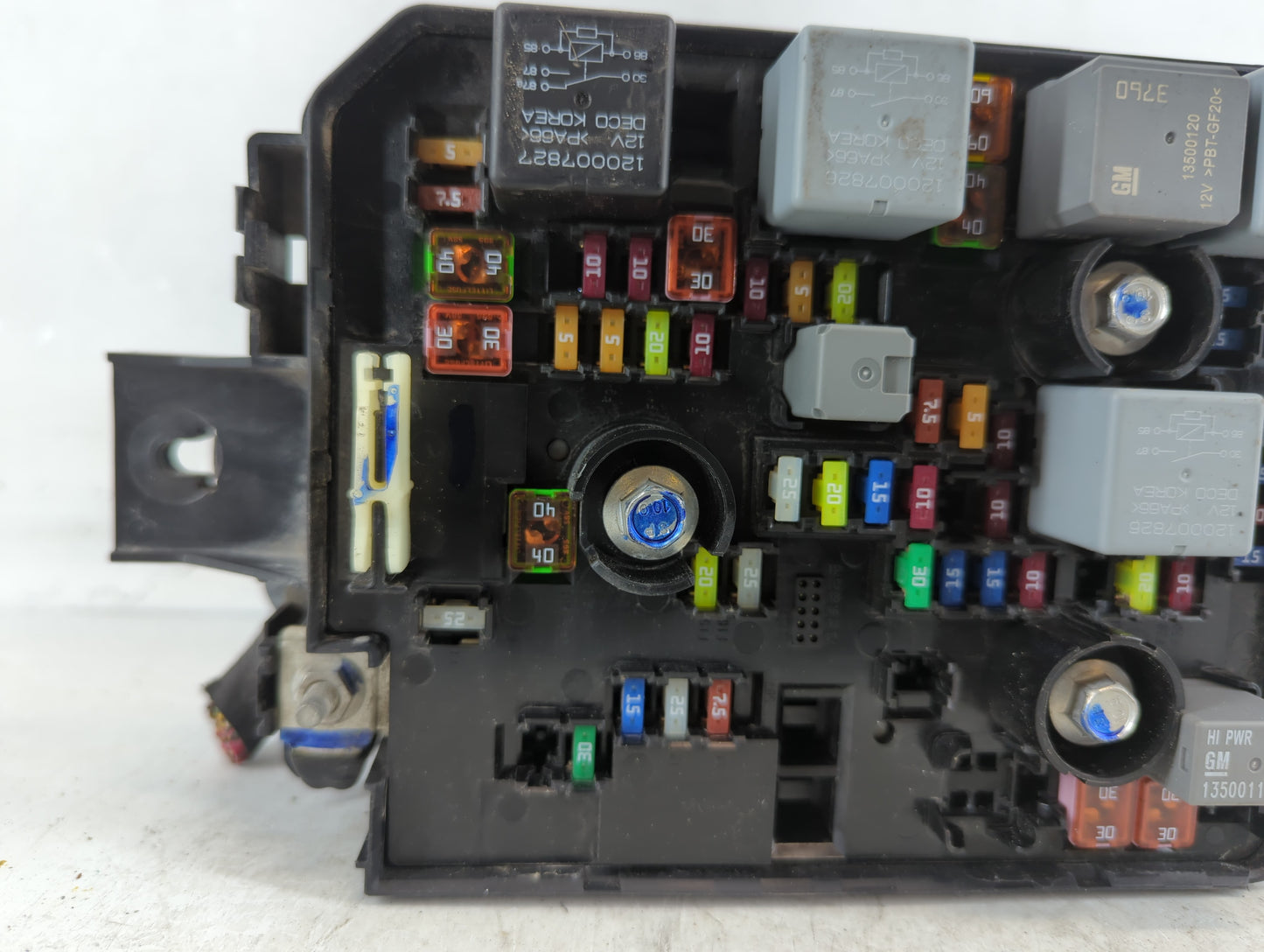 2018-2021 Chevrolet Trax Fusebox Fuse Box Panel Relay Module P/N:C0001742 42588098 Fits Fits 2018 2019 2020 2021 OEM Used Au
