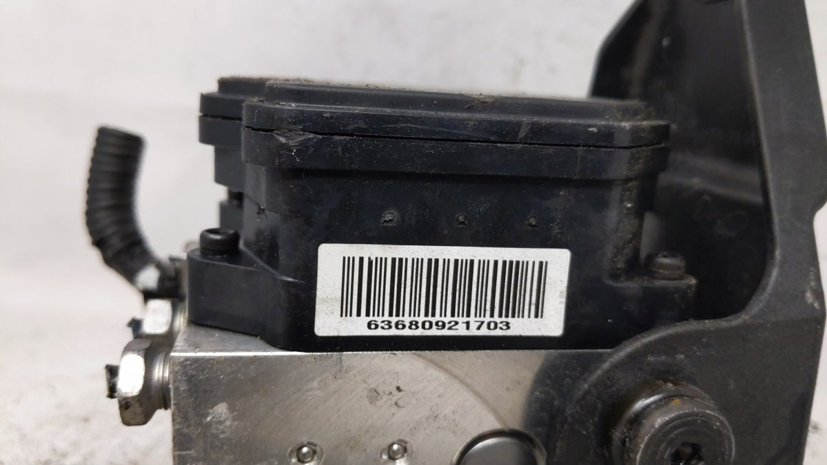 2017-2020 Chevrolet Trax Anti-Lock Brake ABS Pump Module Actuator OEM P/N:42643519 Fits Fits 2017 2018 2019 2020 OEM Used Au