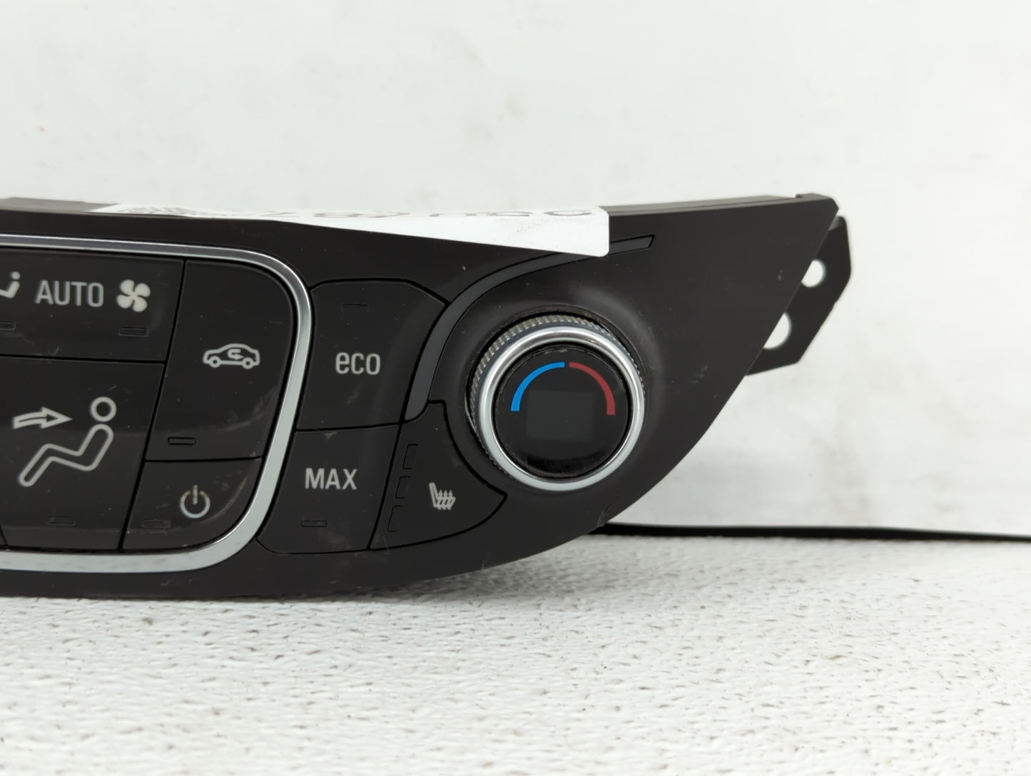 2018 Chevrolet Volt Climate Control Module Temperature AC/Heater Replacement P/N:84102014 Fits OEM Used Auto Parts - Oemused