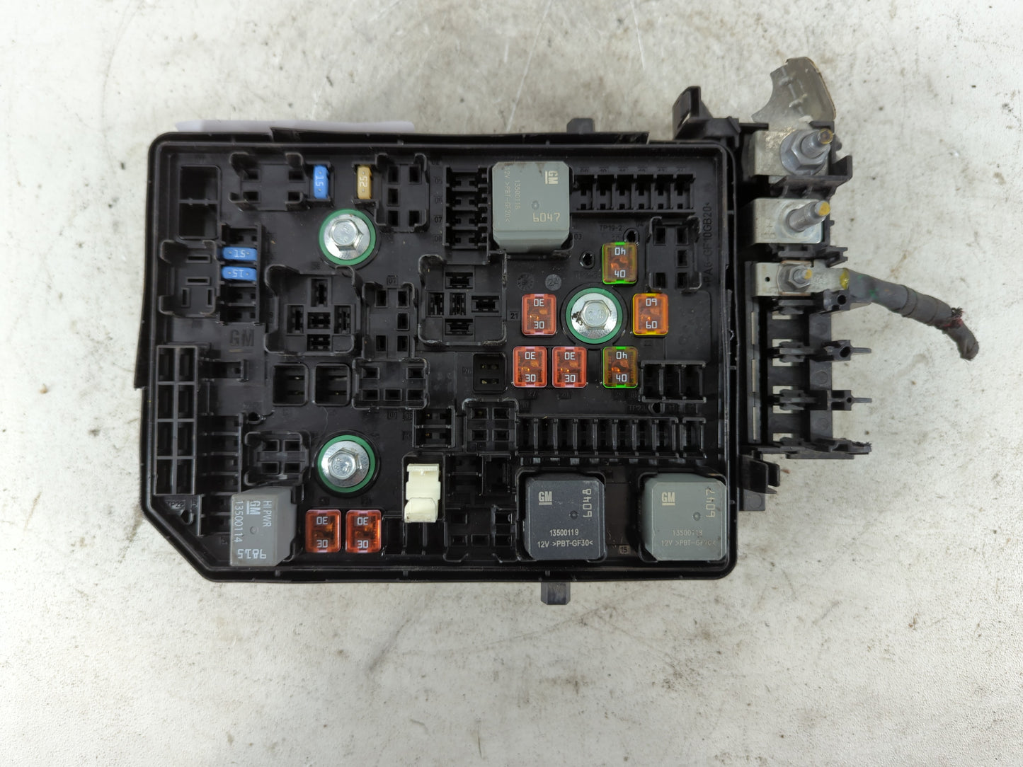 2016-2018 Chevrolet Volt Fusebox Fuse Box Panel Relay Module P/N:8406065 PA6-GF10GB2, DPN15514069 Fits Fits 2016 2017 2018 O