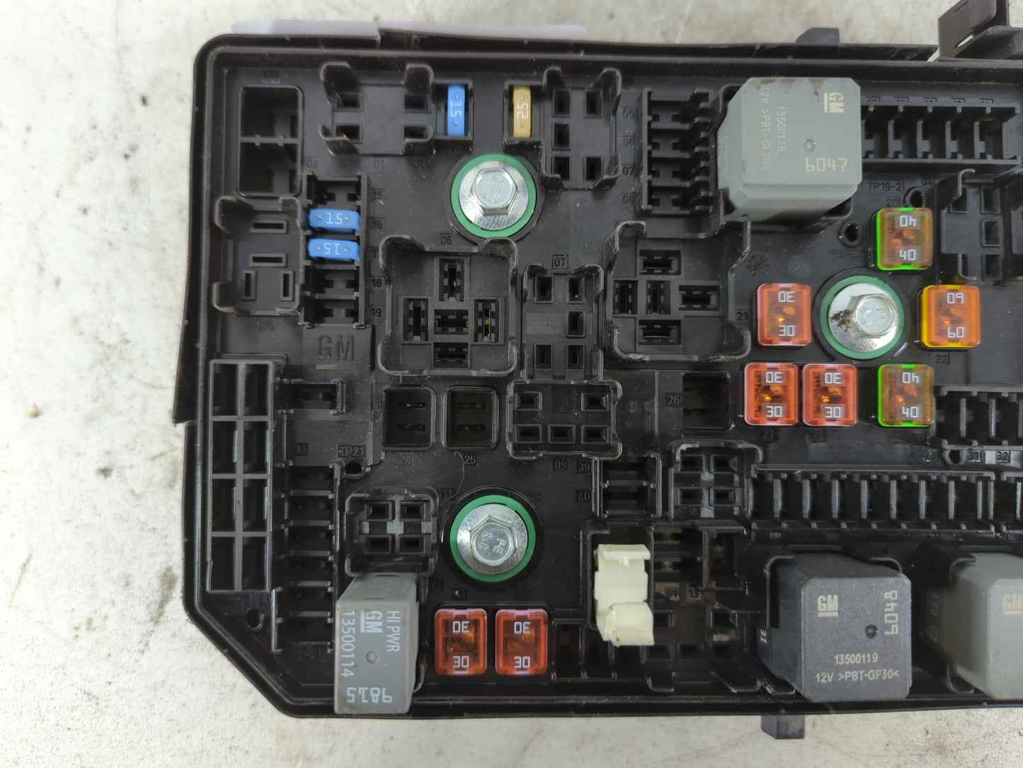 2016-2018 Chevrolet Volt Fusebox Fuse Box Panel Relay Module P/N:8406065 PA6-GF10GB2, DPN15514069 Fits Fits 2016 2017 2018 O