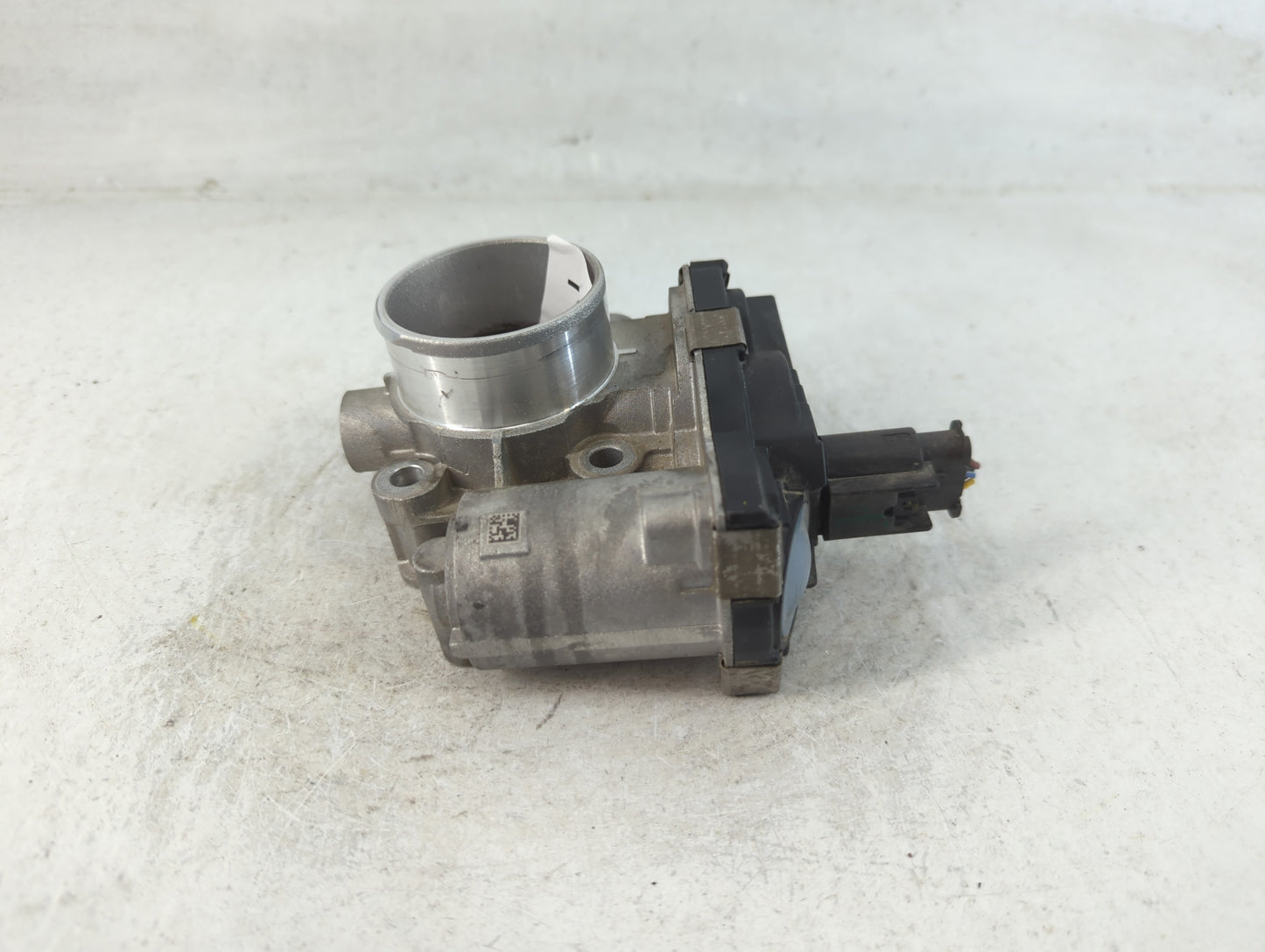 2018 Chevrolet Volt Throttle Body P/N:1267 3013 Fits OEM Used Auto Parts - Oemusedautoparts1.com