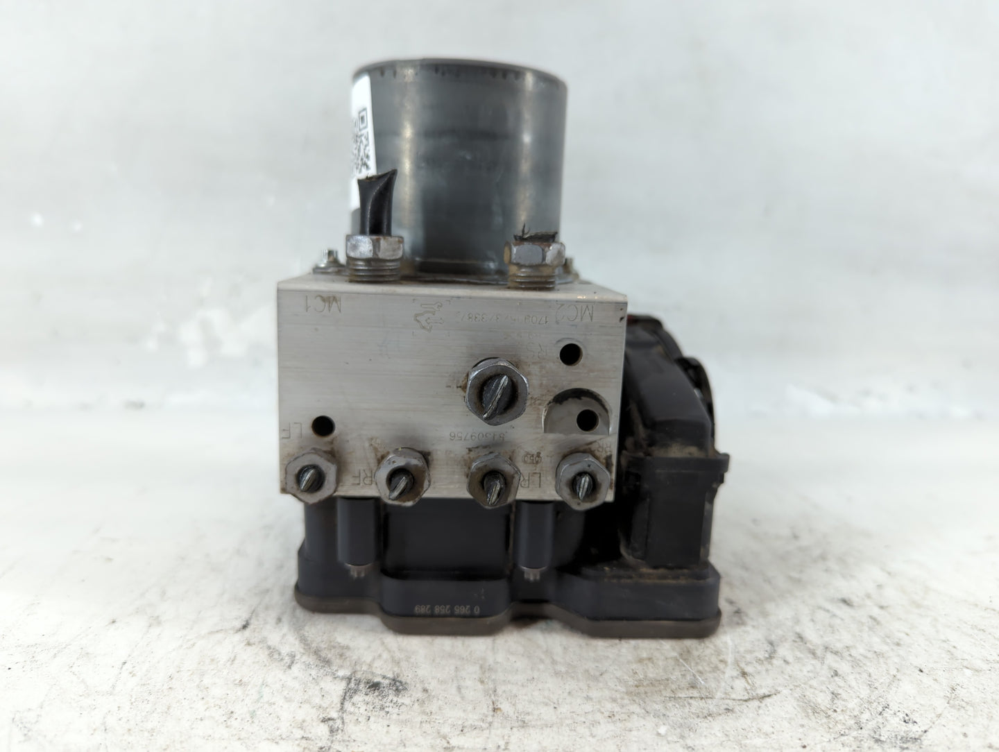 2018 Chevrolet Volt ABS Pump Control Module Replacement P/N:84309756 Fits OEM Used Auto Parts - Oemusedautoparts1.com