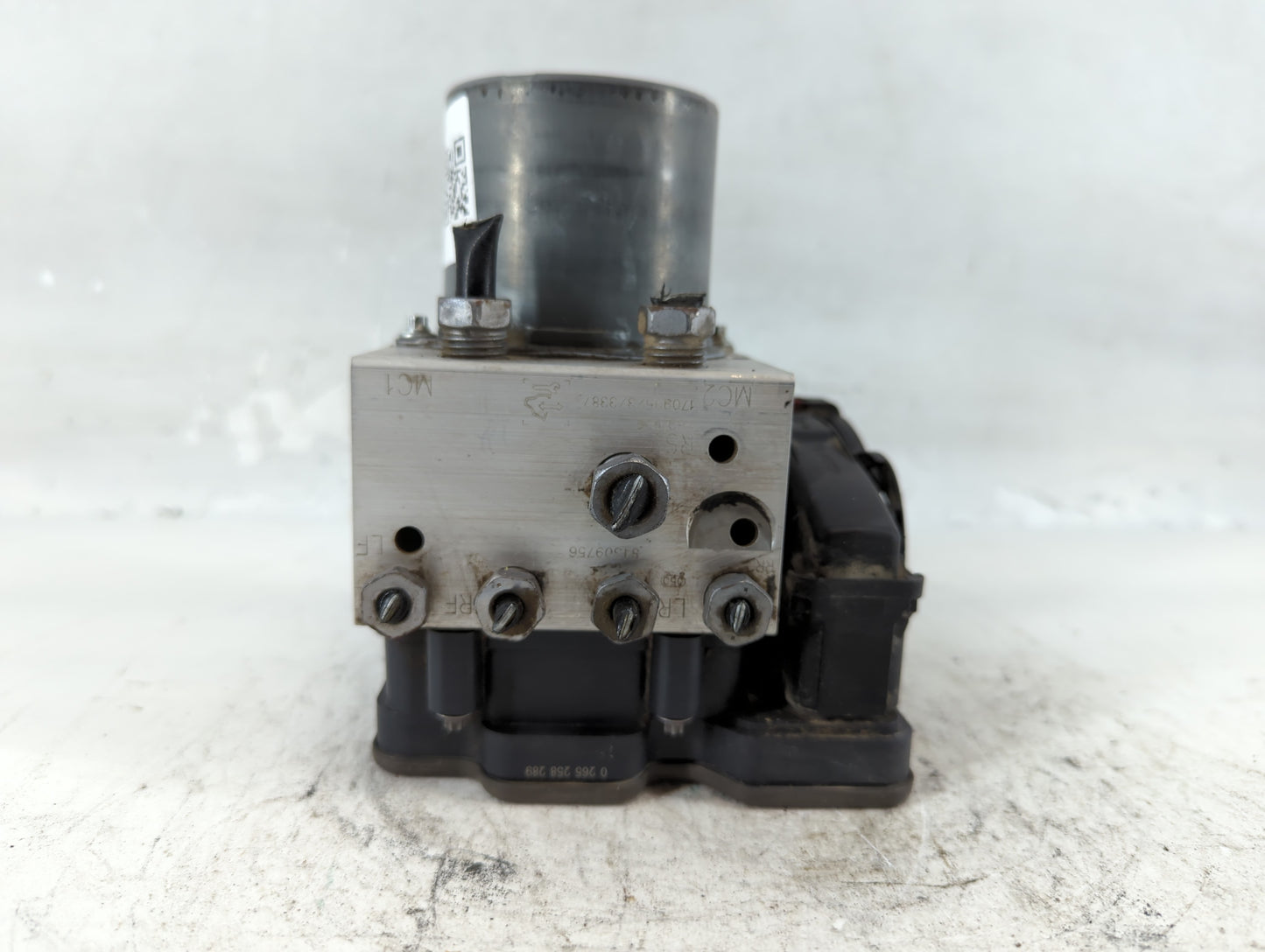 2018 Chevrolet Volt ABS Pump Control Module Replacement P/N:84309756 Fits OEM Used Auto Parts - Oemusedautoparts1.com
