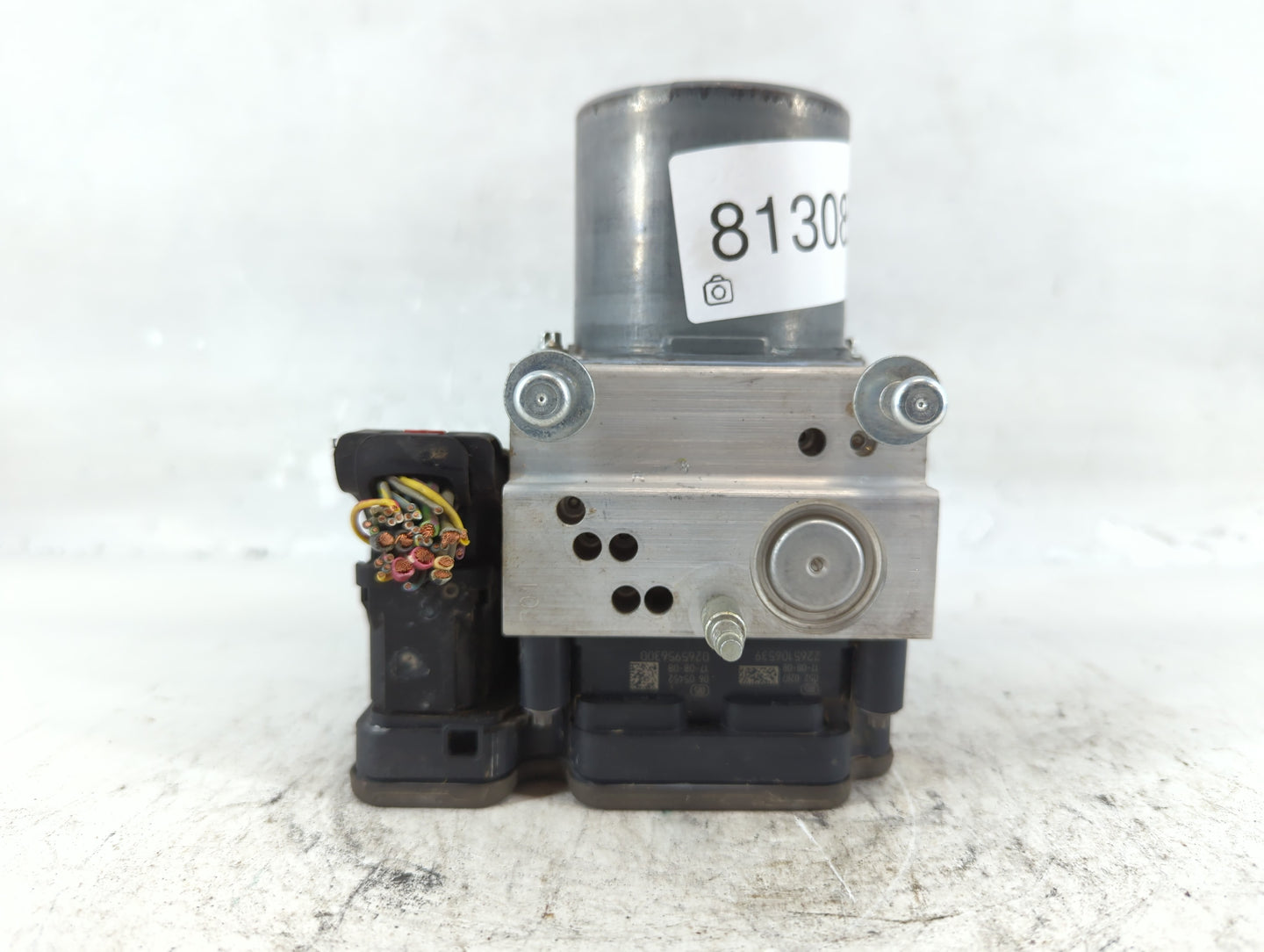 2018 Chevrolet Volt ABS Pump Control Module Replacement P/N:84309756 Fits OEM Used Auto Parts - Oemusedautoparts1.com