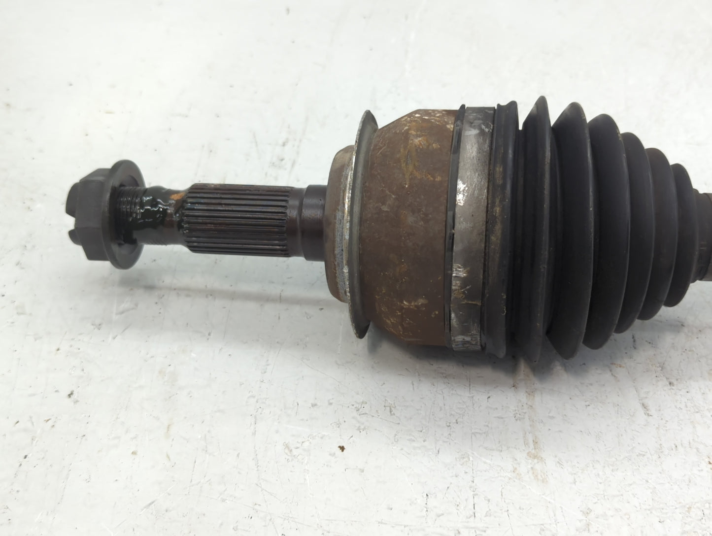 2016-2019 Chevrolet Volt Axle Shaft Rear Passenger Cv C/v - Oemusedautoparts1.com