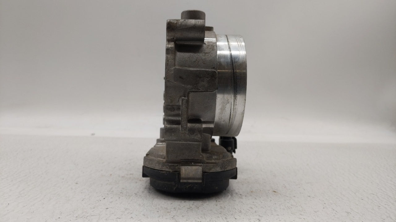2011-2017 Chrysler 200 Throttle Body P/N:05184349AE 05184349AC Fits OEM Used Auto Parts - Oemusedautoparts1.com