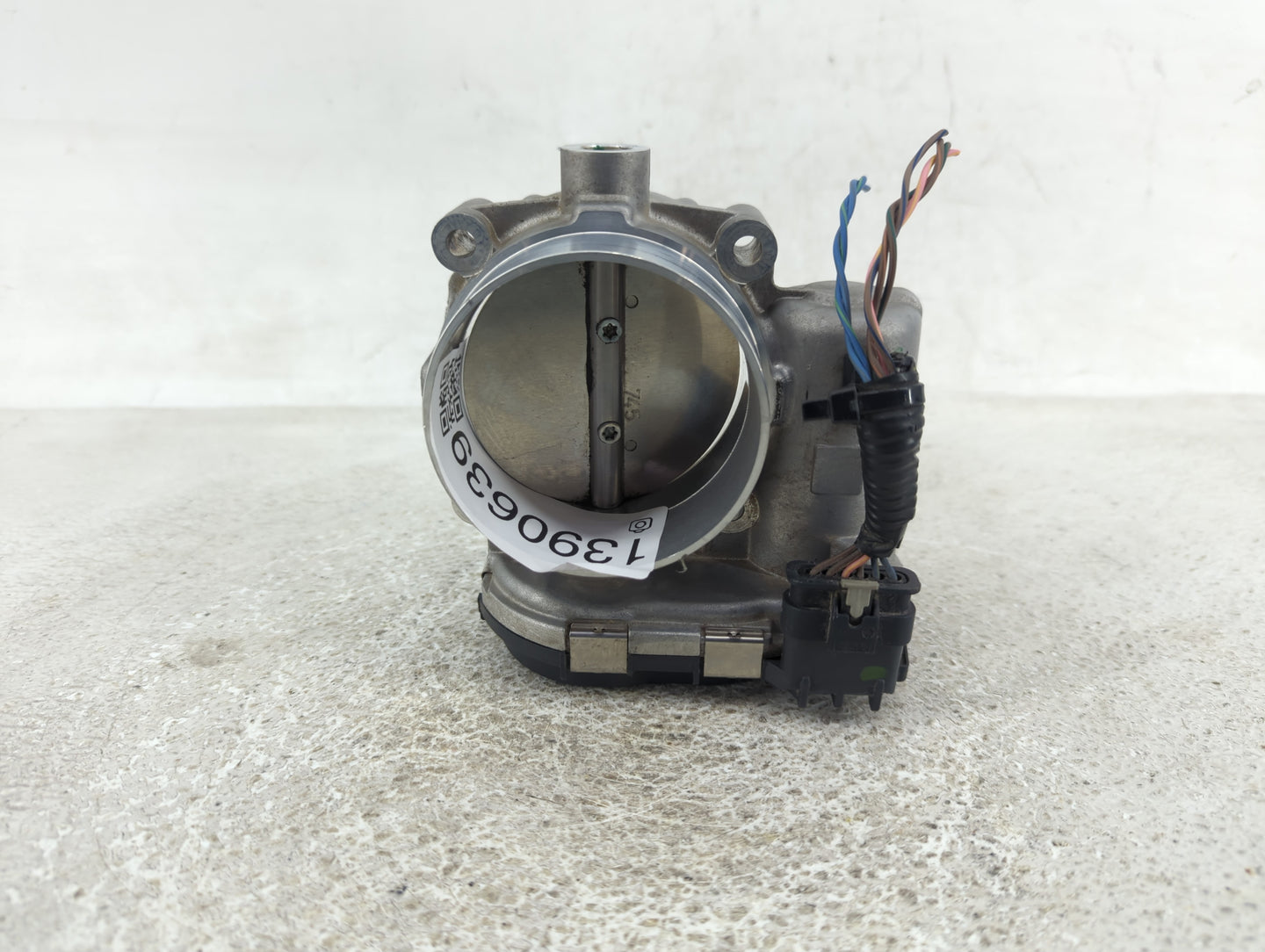 2011-2022 Chrysler 300 Throttle Body P/N:0 280 750 570 05184349AC Fits OEM Used Auto Parts - Oemusedautoparts1.com