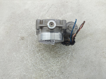 2011-2022 Chrysler 300 Throttle Body P/N:0 280 750 570 05184349AC Fits OEM Used Auto Parts