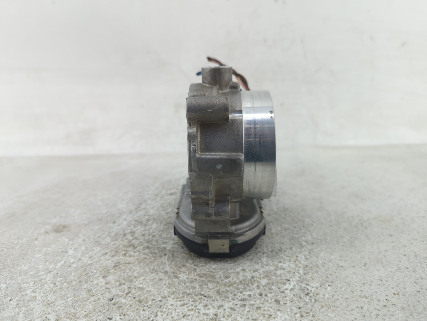 2011-2022 Chrysler 300 Throttle Body P/N:0 280 750 570 05184349AC Fits OEM Used Auto Parts - Oemusedautoparts1.com
