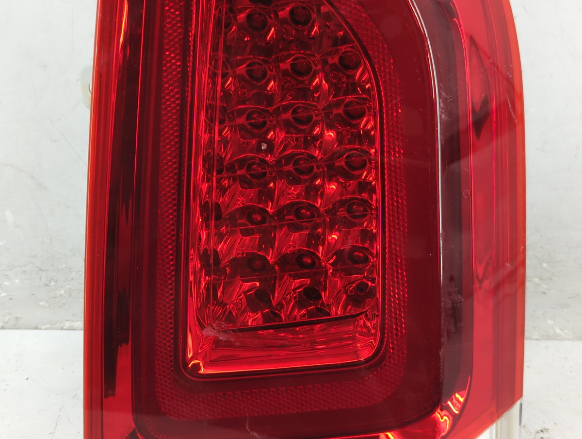 2015-2018 Chrysler 300 Tail Light Assembly Passenger Right OEM P/N:68400290AA Fits Fits 2015 2016 2017 2018 OEM Used Auto Pa