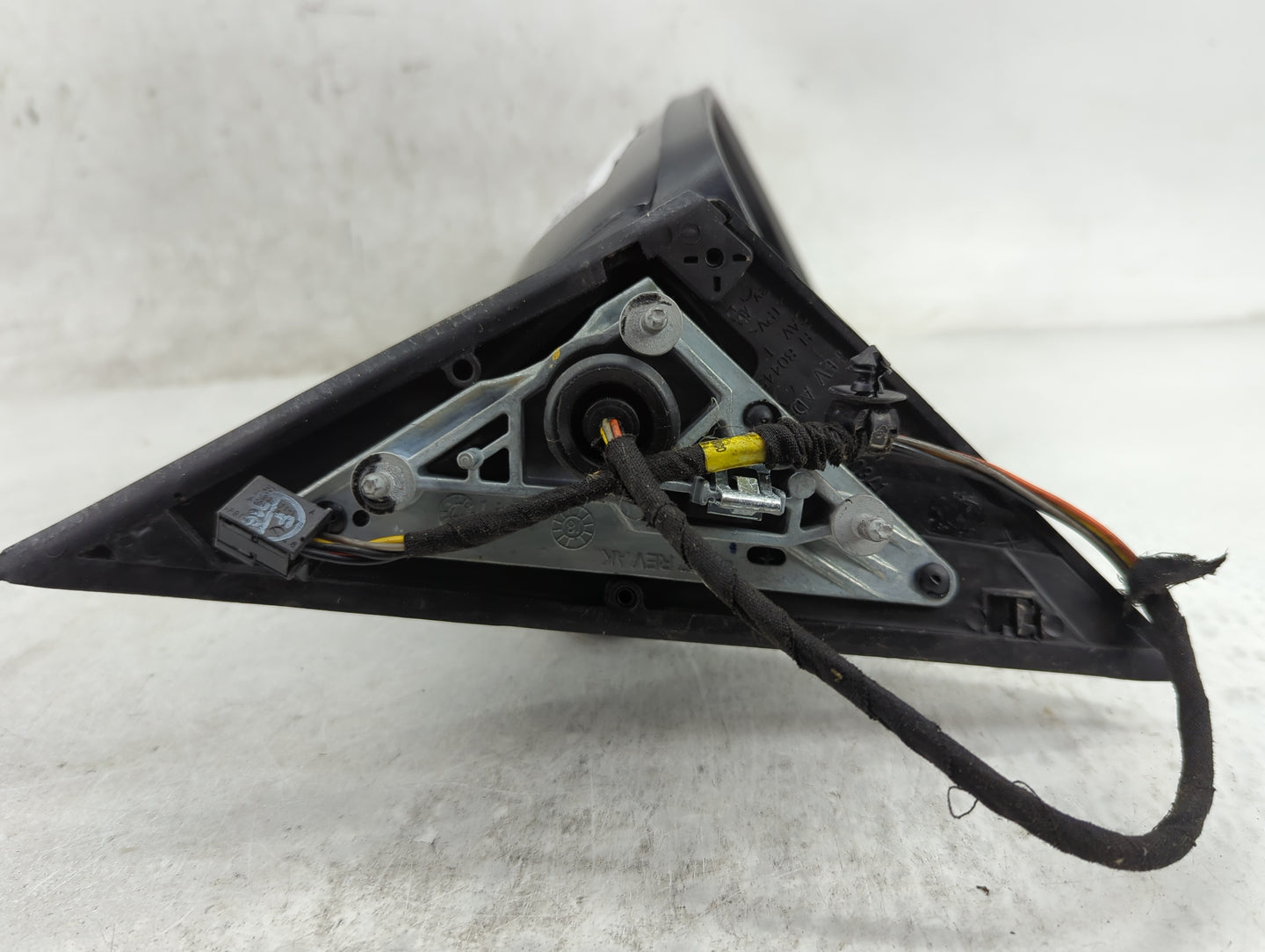 2015-2022 Chrysler 300 Driver Side View Mirror - Left Door Mirror OEM Used - Oemusedautoparts1.com