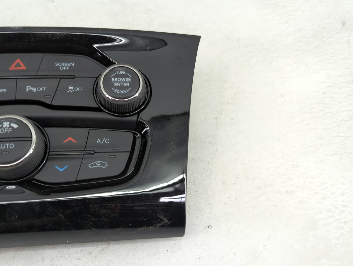 2017-2022 Chrysler 300 Climate Control Module Temperature AC/Heater Replacement P/N:P68293637AD 73520523 Fits OEM Used Auto 