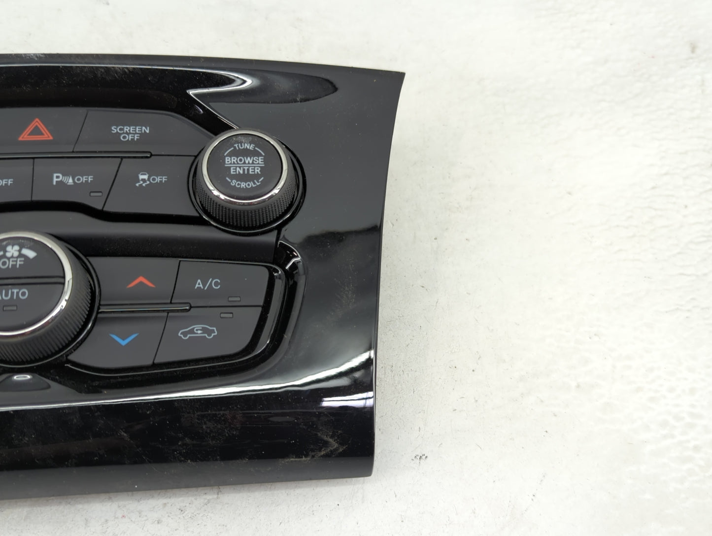 2017-2022 Chrysler 300 Climate Control Module Temperature AC/Heater Replacement P/N:P68293637AD 73520523 Fits OEM Used Auto 