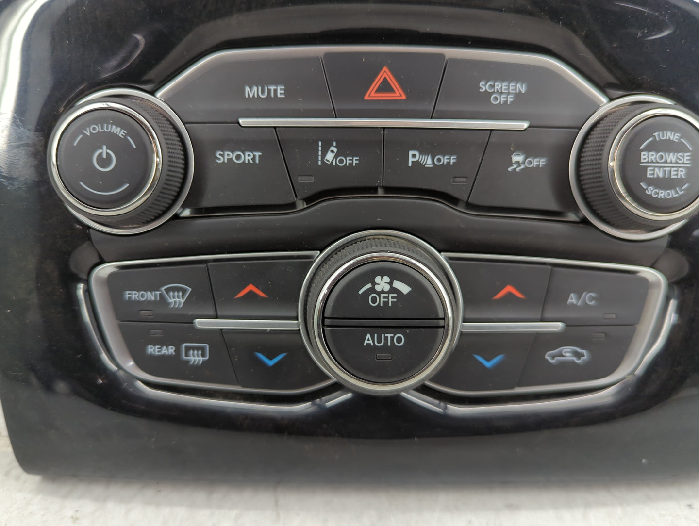 2017-2022 Chrysler 300 Climate Control Module Temperature AC/Heater Replacement P/N:P68293635AC 53221324 Fits OEM Used Auto 