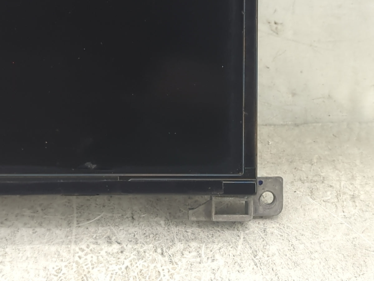 2018 Chrysler 300 Information Radio Display Screen 1494904 - Oemusedautoparts1.com