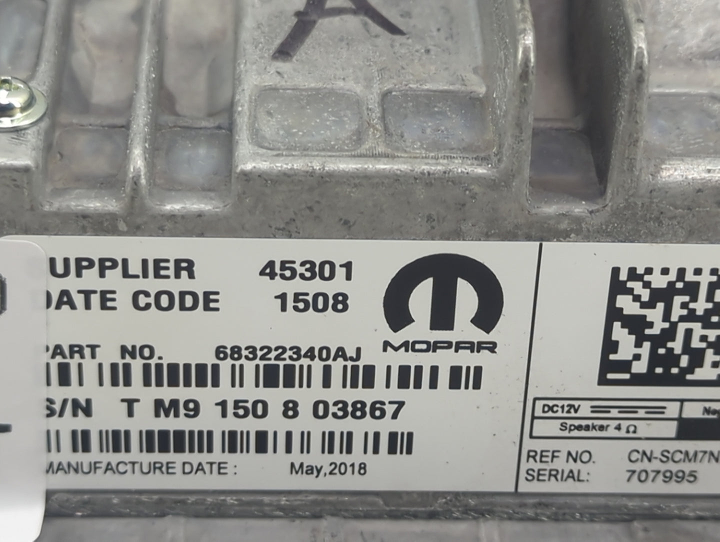2018 Chrysler 300 Information Display Screen 1494904 - Oemusedautoparts1.com