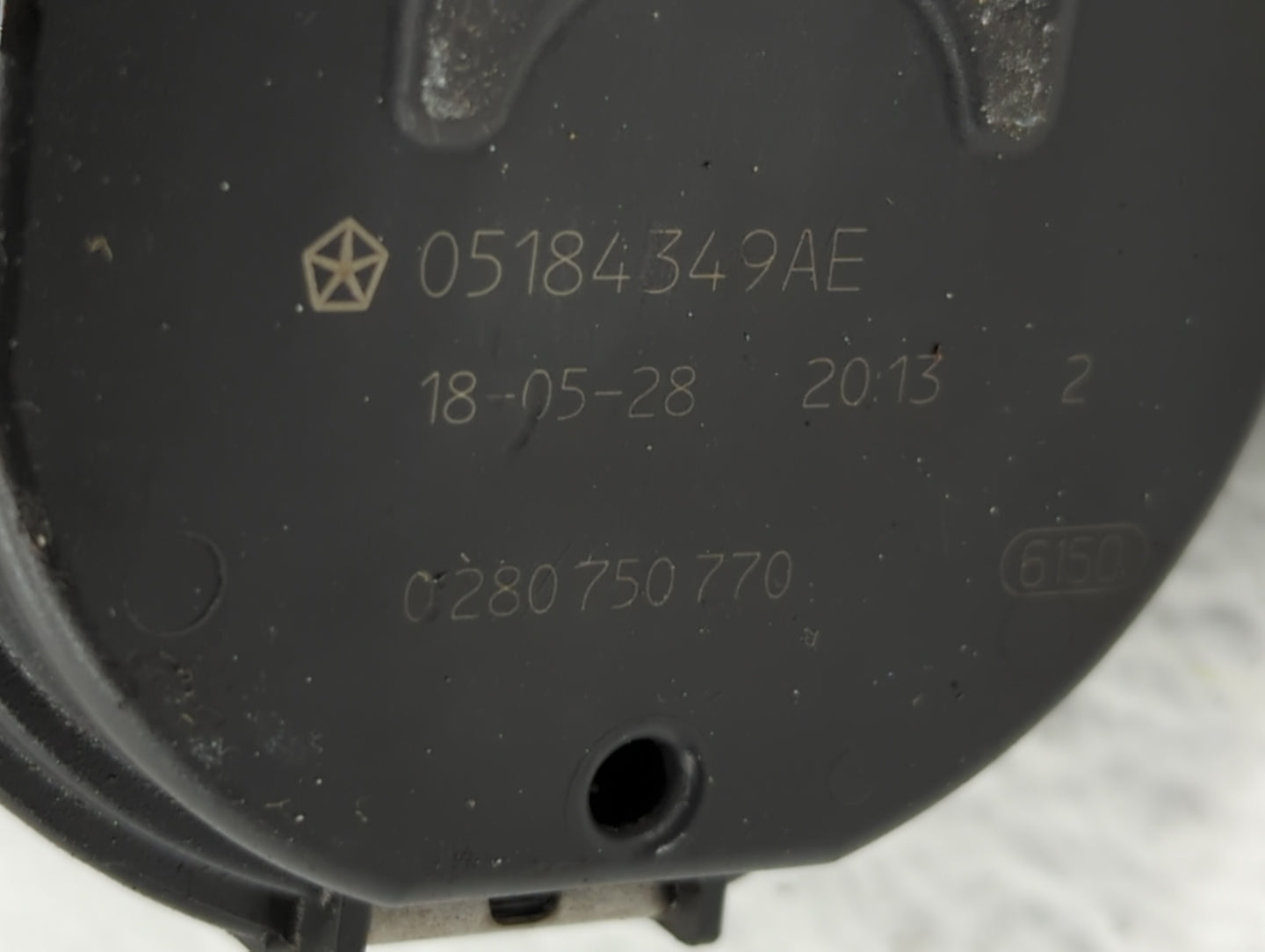 2011-2018 Chrysler 300 Throttle Body P/N:05184349AE 05184349AC, 05184349AF Fits Fits 2011 2012 2013 2014 2015 2016 2017 2018