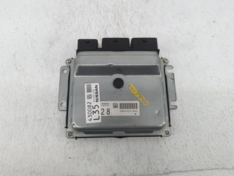 compare product 2018 Chrysler 300 PCM Engine Control Computer ECU ECM PCU OEM P/N:NEC028-017 BEM427-300 A1, NEC031-636 Fits Fits 2019 OEM Used Auto Parts