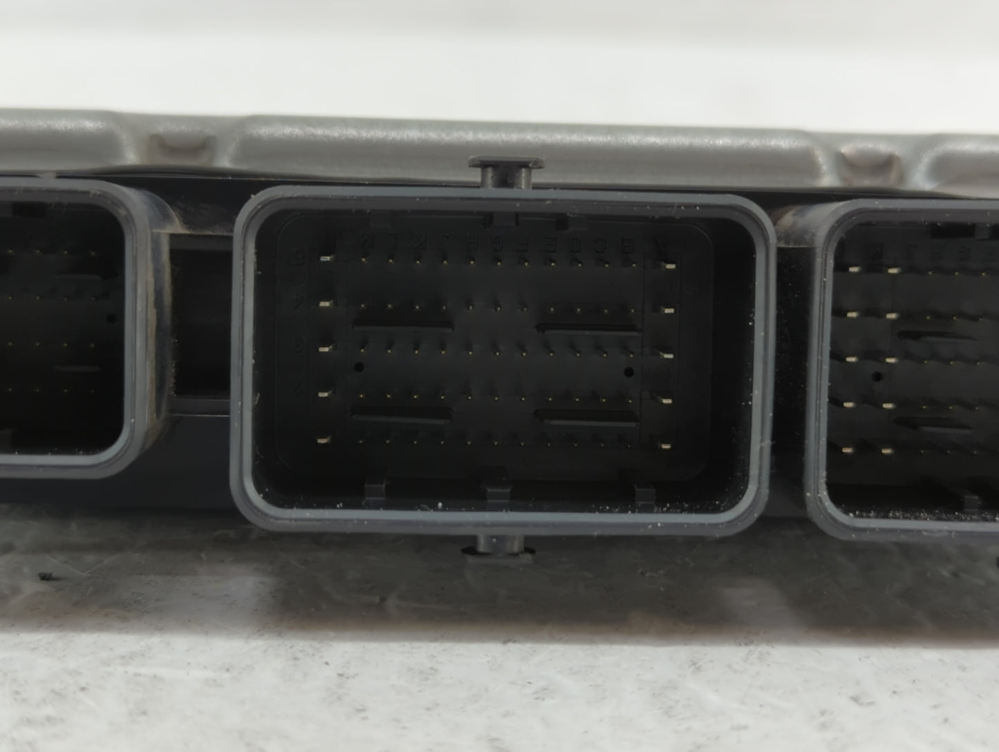 2018 Chrysler 300 PCM Engine Control Computer ECU ECM PCU OEM P/N:NEC028-017 BEM427-300 A1, NEC031-636 Fits Fits 2019 OEM Us