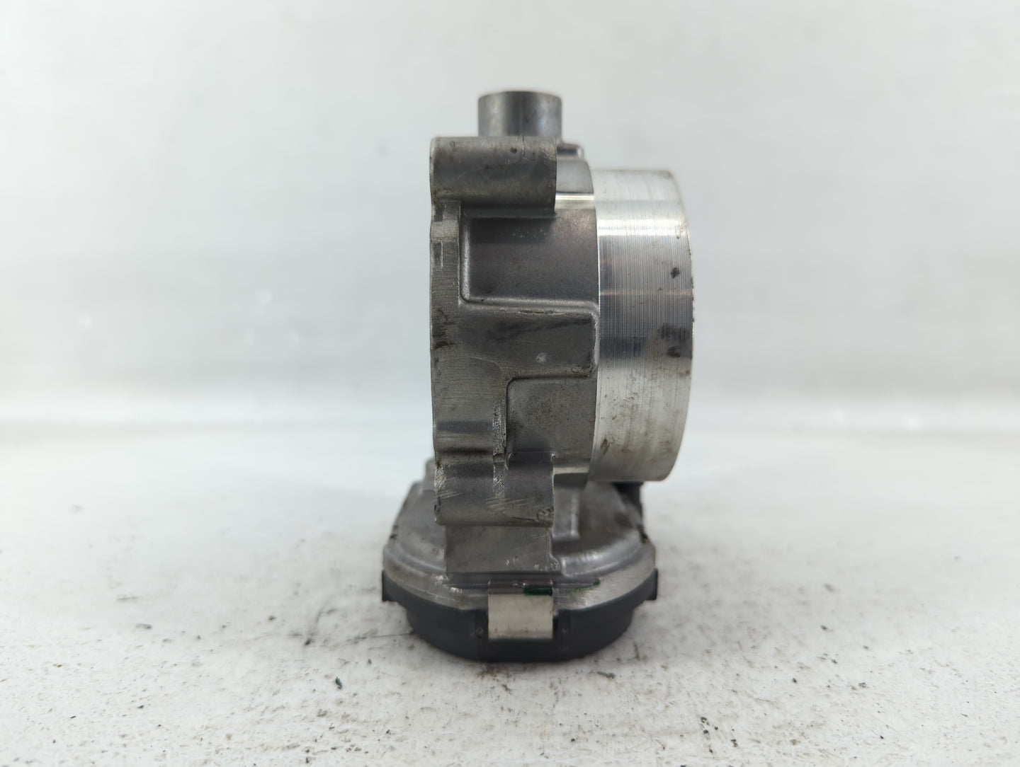 2011-2022 Chrysler 300 Throttle Body P/N:05184349AD Fits Fits 2011 2012 2013 2014 2015 2016 2017 2018 2019 2020 2021 2022 OE