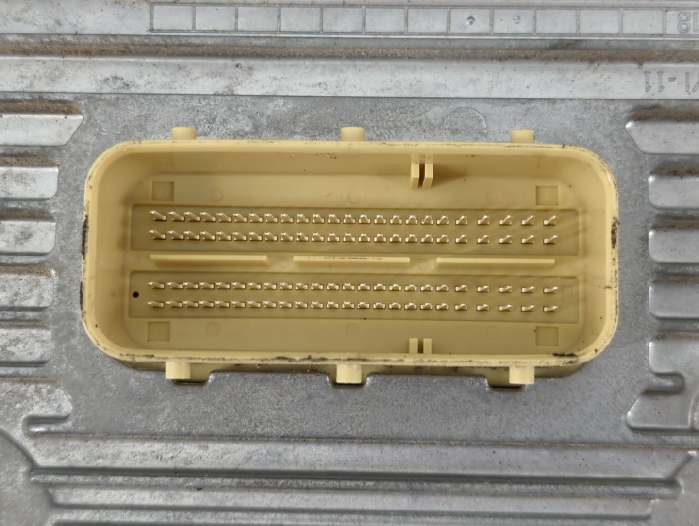 2018-2019 Chrysler 300 PCM Engine Control Computer ECU ECM PCU OEM P/N:P68353062AD 5692710 Fits Fits 2018 2019 OEM Used Auto