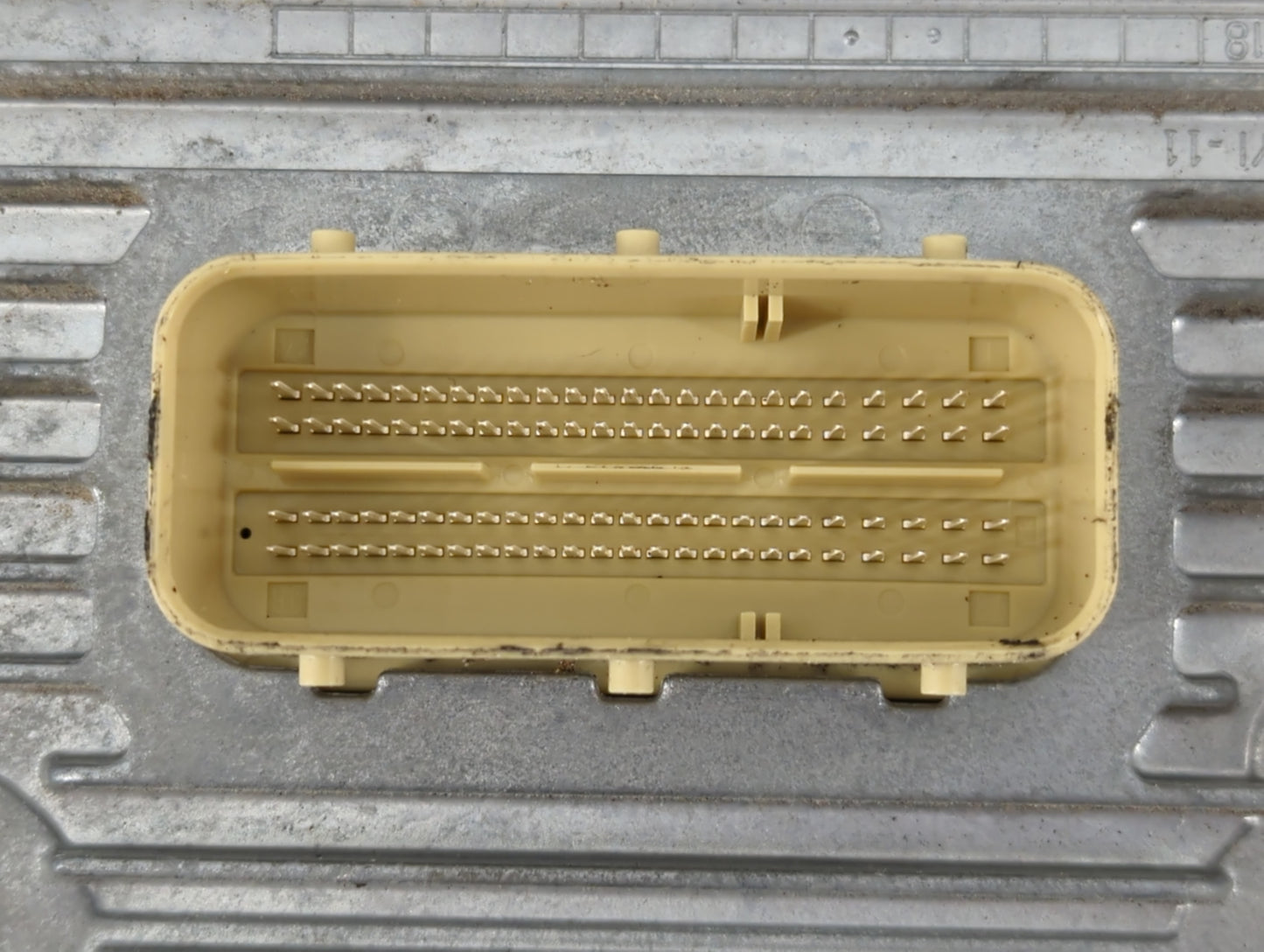 2018-2019 Chrysler 300 PCM Engine Control Computer ECU ECM PCU OEM P/N:P68353062AD 5692710 Fits Fits 2018 2019 OEM Used Auto