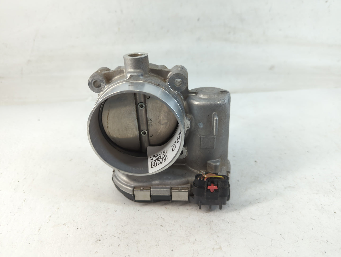 2011-2022 Chrysler 300 Throttle Body P/N:05184349AE Fits Fits 2011 2012 2013 2014 2015 2016 2017 2018 2019 2020 2021 2022 OE