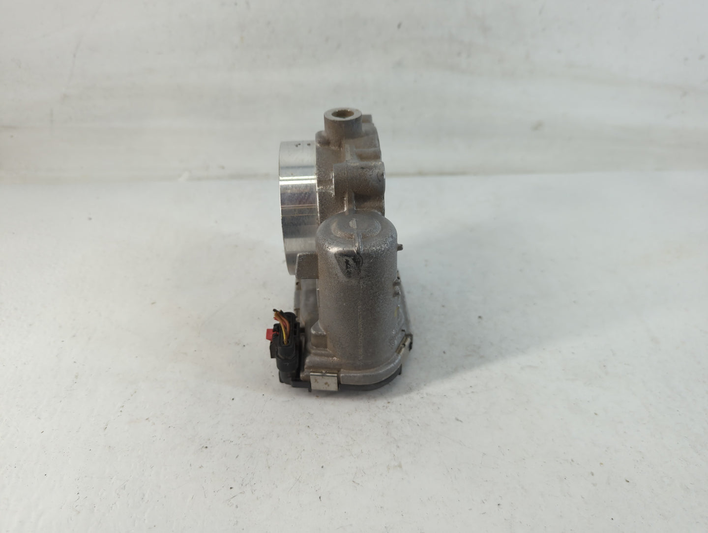 2011-2022 Chrysler 300 Throttle Body P/N:05184349AE Fits Fits 2011 2012 2013 2014 2015 2016 2017 2018 2019 2020 2021 2022 OE