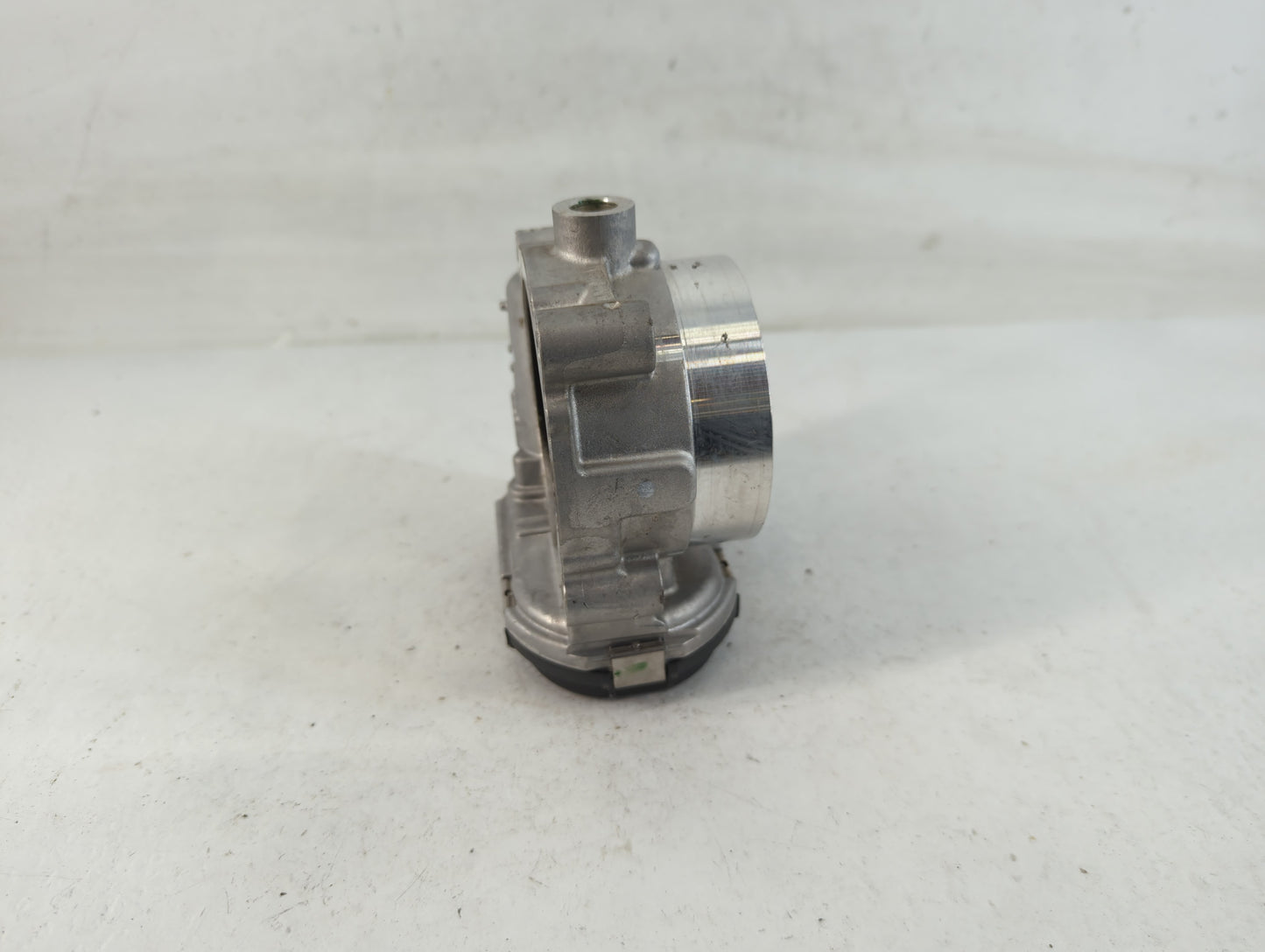 2011-2022 Chrysler 300 Throttle Body P/N:05184349AE Fits Fits 2011 2012 2013 2014 2015 2016 2017 2018 2019 2020 2021 2022 OE