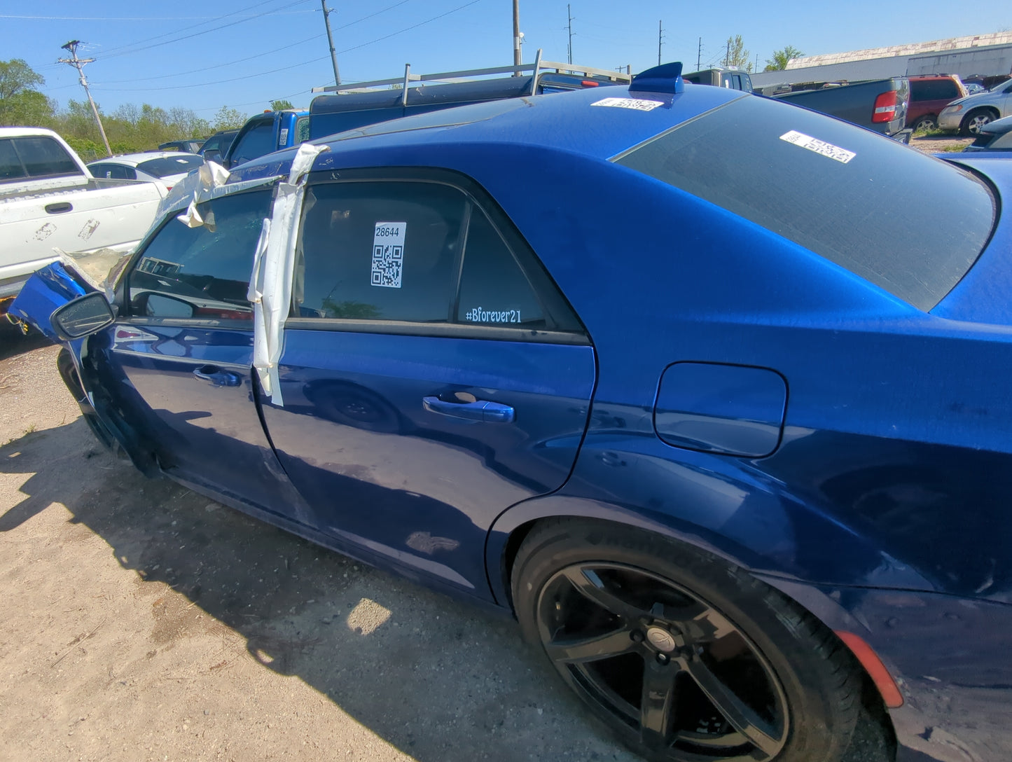 2011-2022 Chrysler 300 Driver Rear Door Oem - Oemusedautoparts1.com