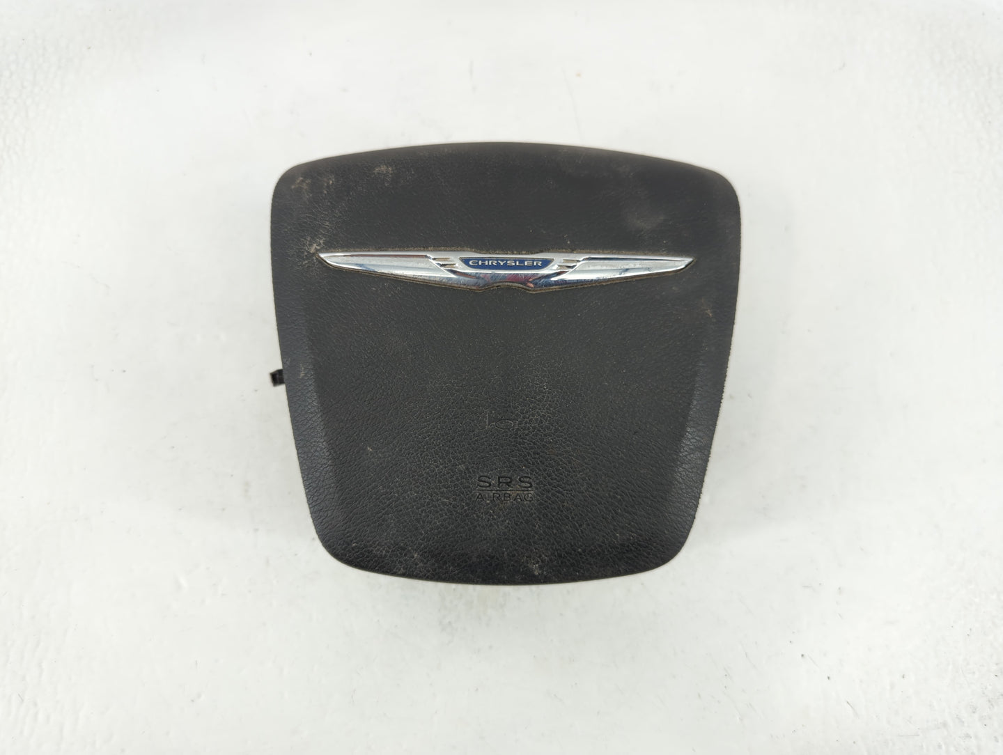 2015-2022 Chrysler 300 Air Bag Driver Left Steering Wheel Mounted P/N:BAM-PT1-1722 Fits OEM Used Auto Parts - Oemusedautopar