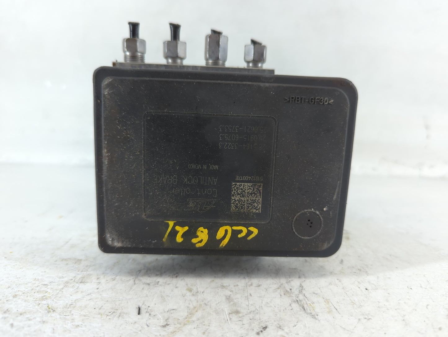 2018-2022 Chrysler 300 ABS Pump Control Module Replacement P/N:P68405139AA Fits Fits 2018 2019 2020 2021 2022 OEM Used Auto 