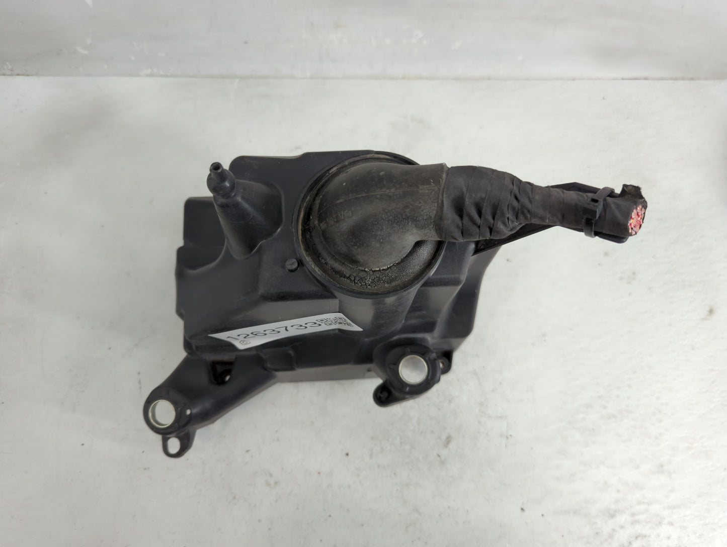2018 Chrysler E Class Fusebox Fuse Box Panel Relay Module Fits OEM Used Auto Parts - Oemusedautoparts1.com