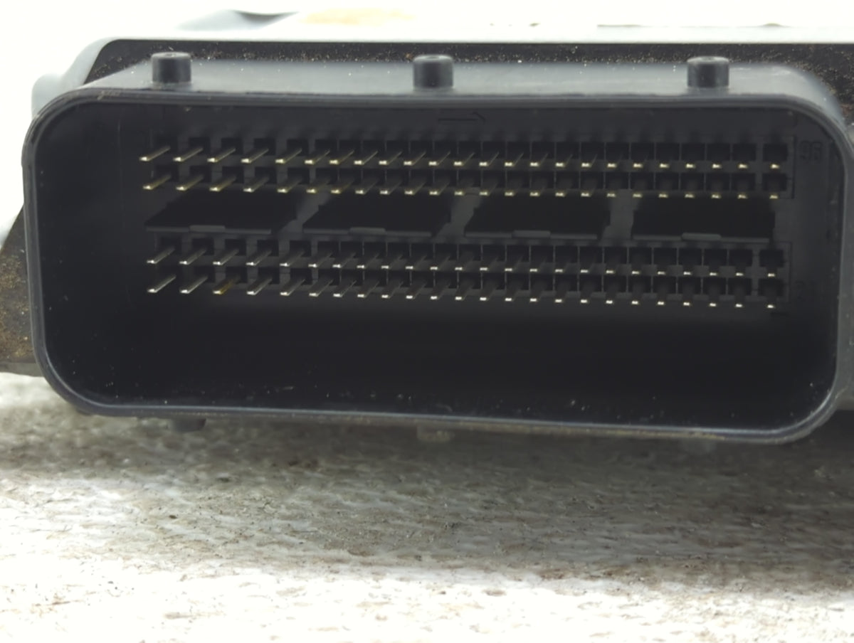 2018 Chrysler E Class PCM Engine Control Computer ECU ECM PCU OEM P/N:0 261 S09 815 A 274 900 16 00 Fits Fits 2016 2017 2019