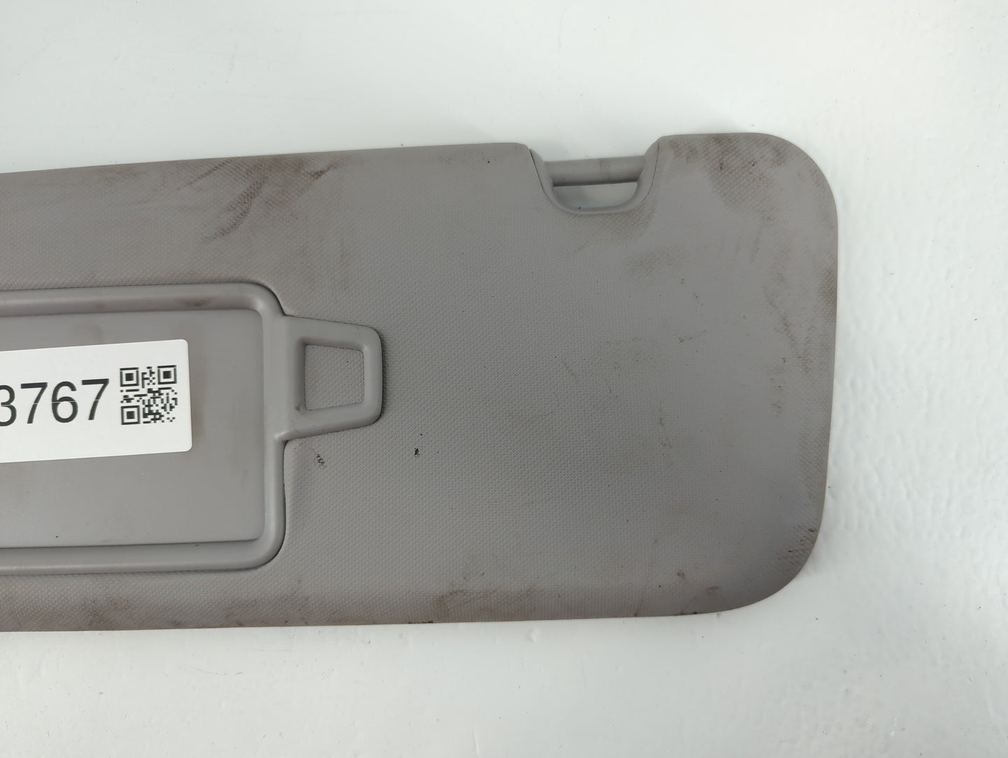 2018 Chrysler E Class Sun Visor Shade Replacement Driver Left Mirror Fits OEM Used Auto Parts - Oemusedautoparts1.com