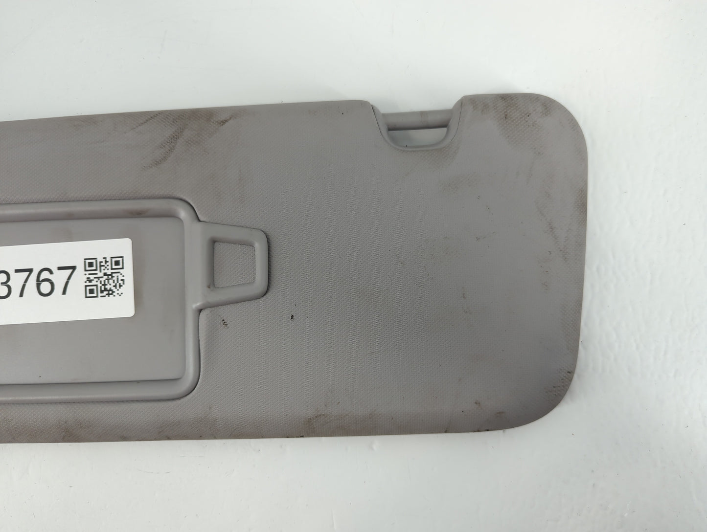 2018 Chrysler E Class Sun Visor Shade Replacement Driver Left Mirror Fits OEM Used Auto Parts - Oemusedautoparts1.com