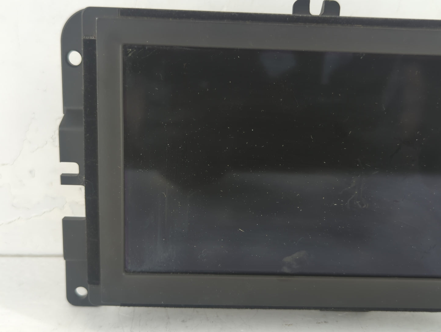 2018-2020 Chrysler Pacifica Information Display Screen - Oemusedautoparts1.com