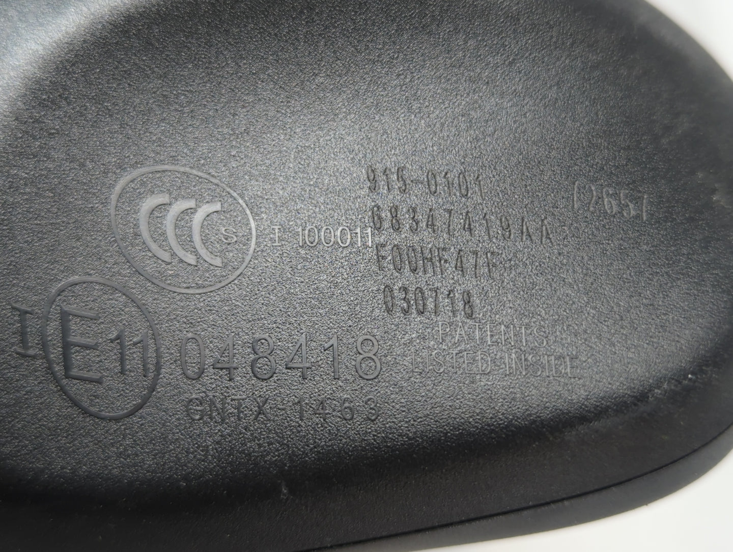 2018-2020 Chrysler Pacifica Interior Rear View Mirror Replacement OEM P/N:E11048418 Fits Fits 2018 2019 2020 2022 OEM Used A